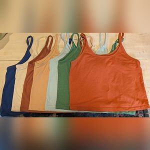 Lot of 7 ARQ crop tanks